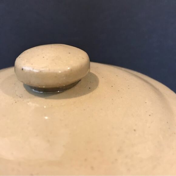 Vintage Dutchess Cheese New York Ceramic Lidded Crockery, Beige - Picture 11 of 16